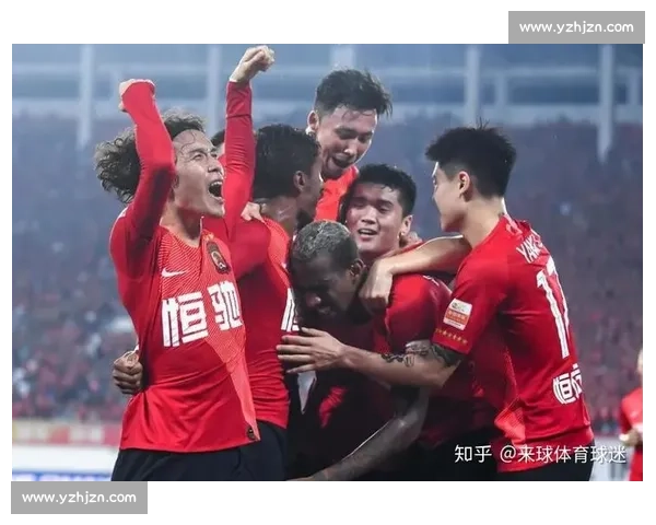 青岛中能迎战广州恒大中超焦点之战攻防对决悬念迭起 青岛中能迎战广州恒大中超焦点之战攻防对决悬念迭起